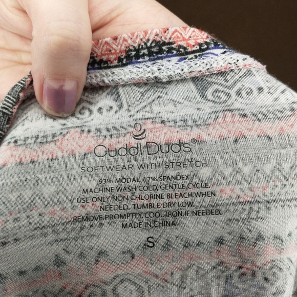 Cuddl Duds Top - Picture 3 of 3